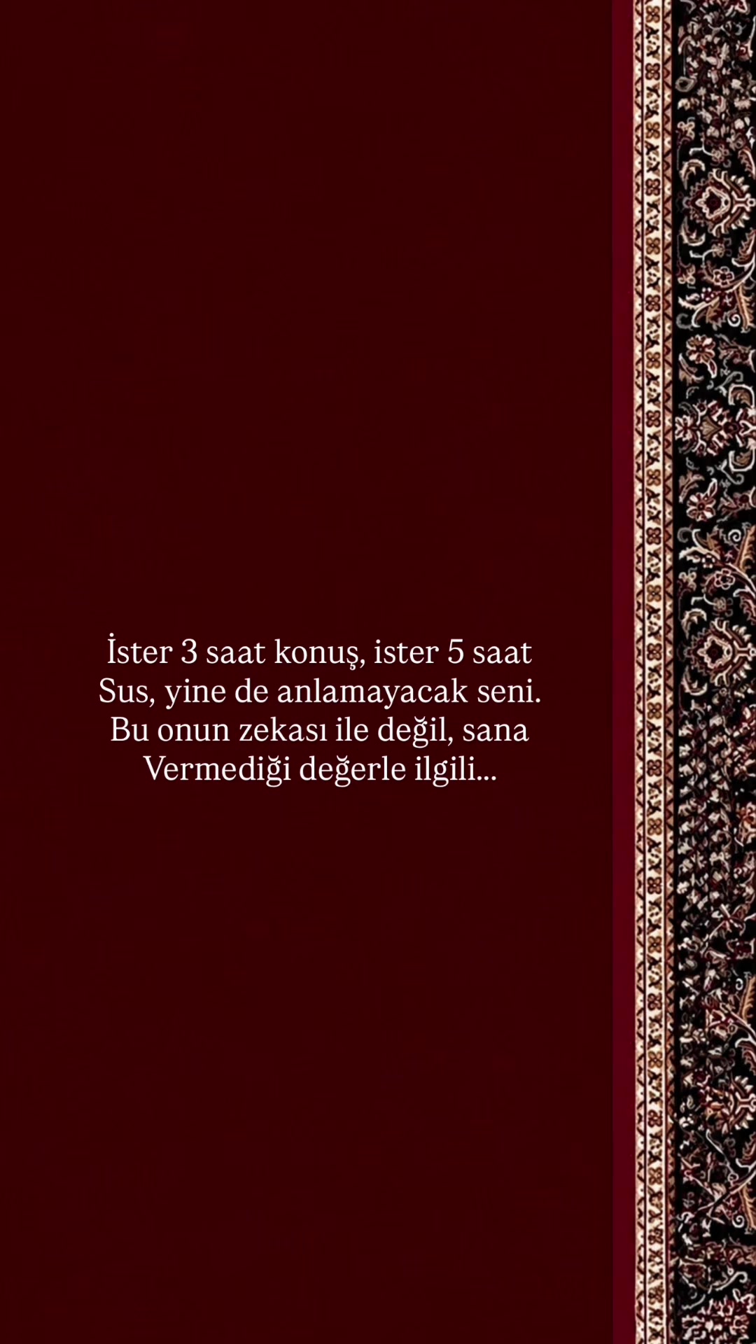 @𝓜.