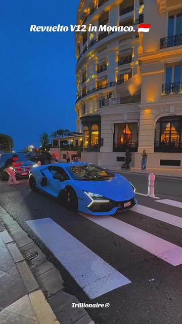 @Luxurious Trillionaire®