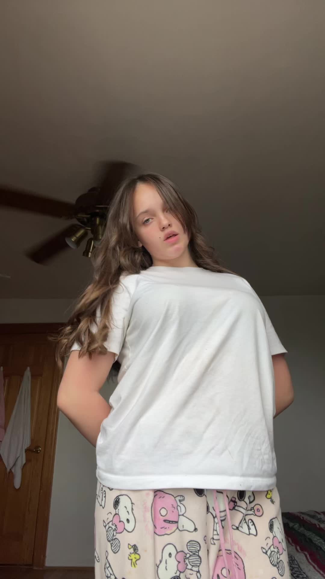 @🪲𝓋𝒾𝒸𝓉ℴ𝓇𝒾𝒶𓆣(go to him)