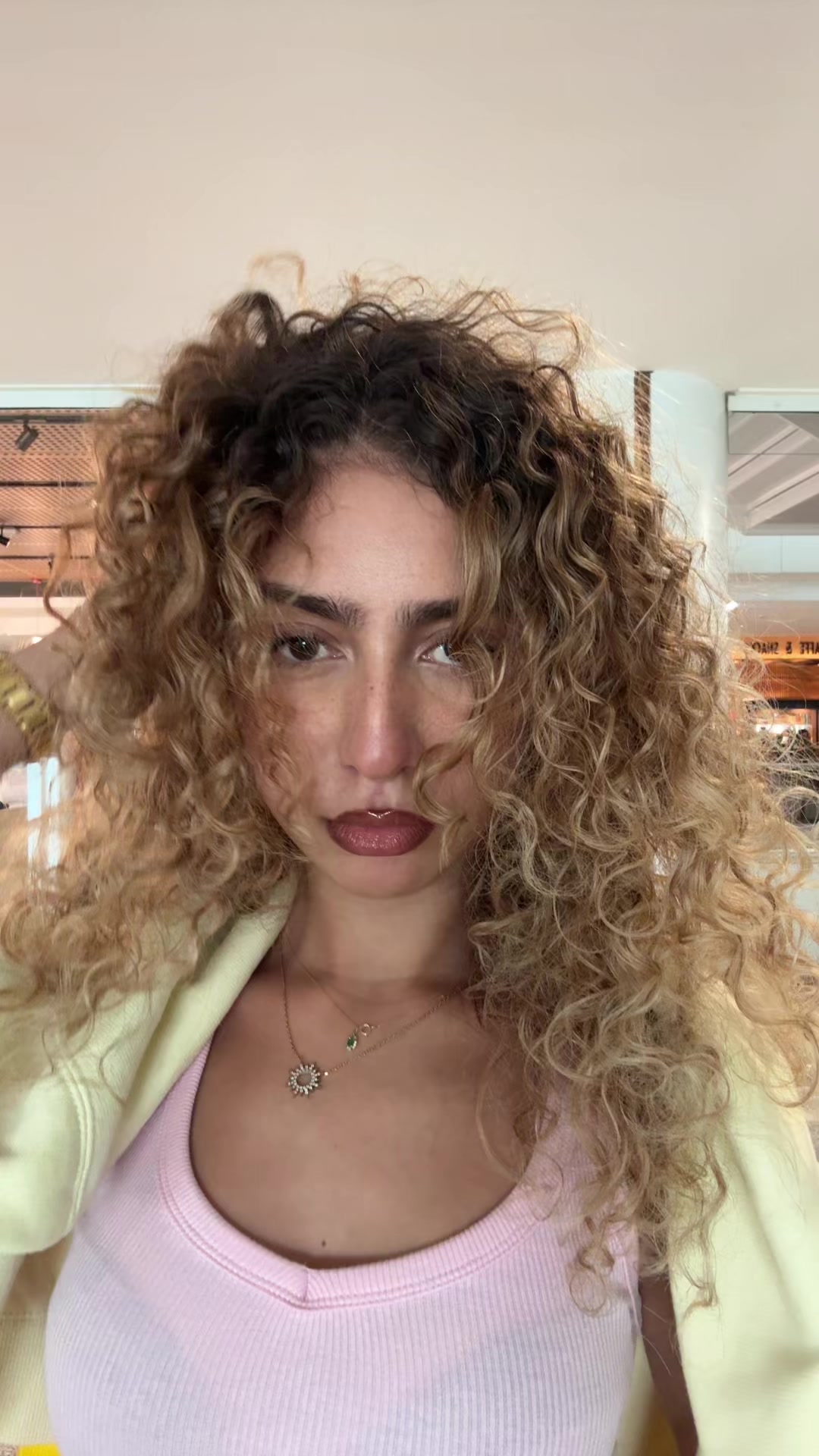 @Zizou 👩🏼🦱