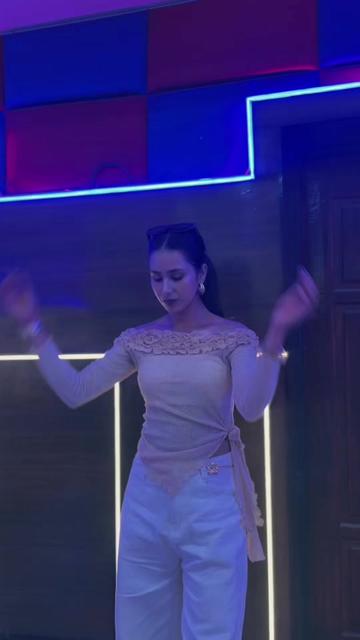 @KohiNoorᥫ᭡፝֟