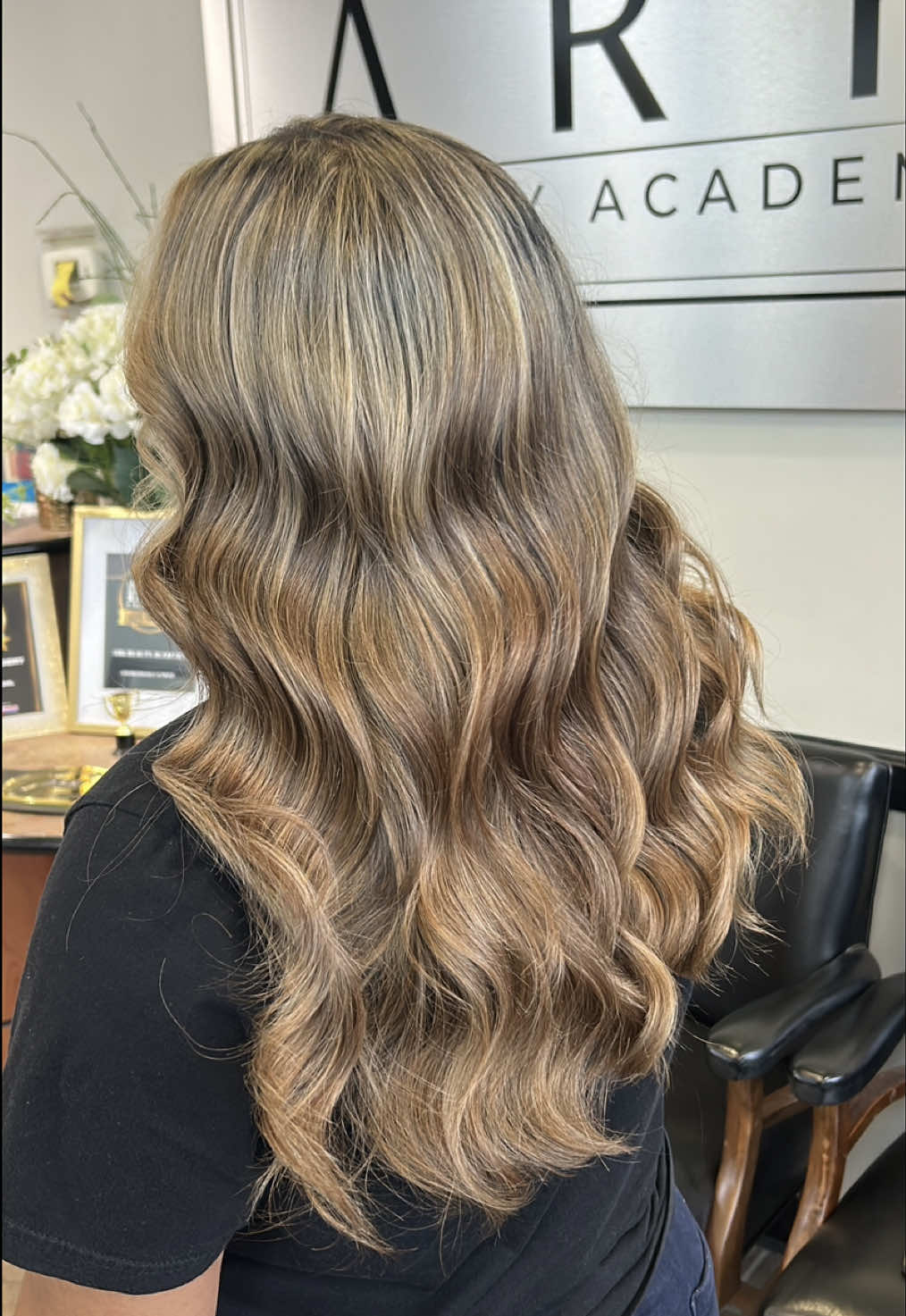 @CHARLEY | AR HAIRSTYLIST 📍