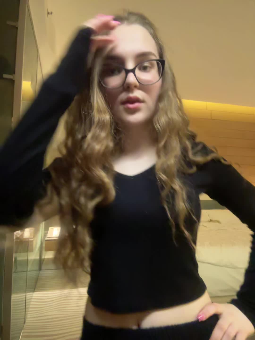 @annfox