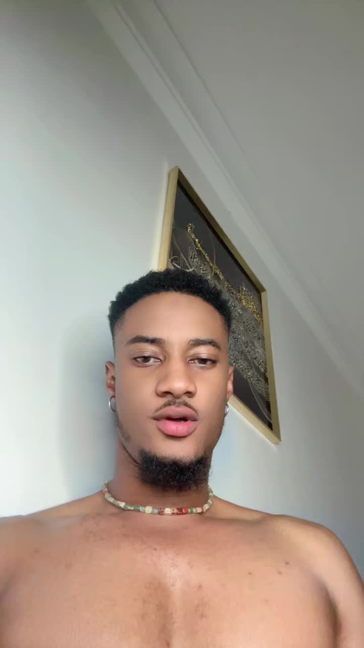 @CEO of KMC