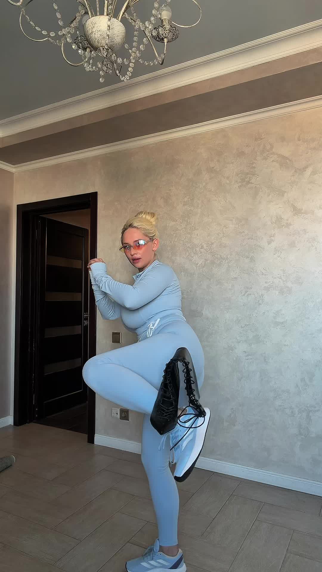 @Тгк: привет, это Стейси