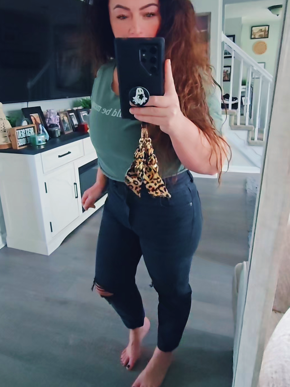 @Nikibop1