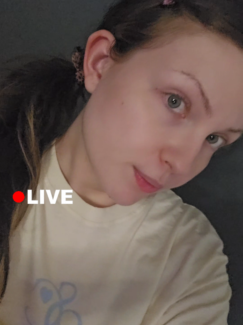 @Monika Mikoo💋