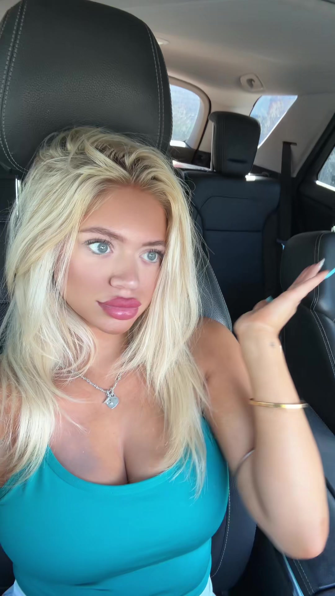 @tinybarbieprincess