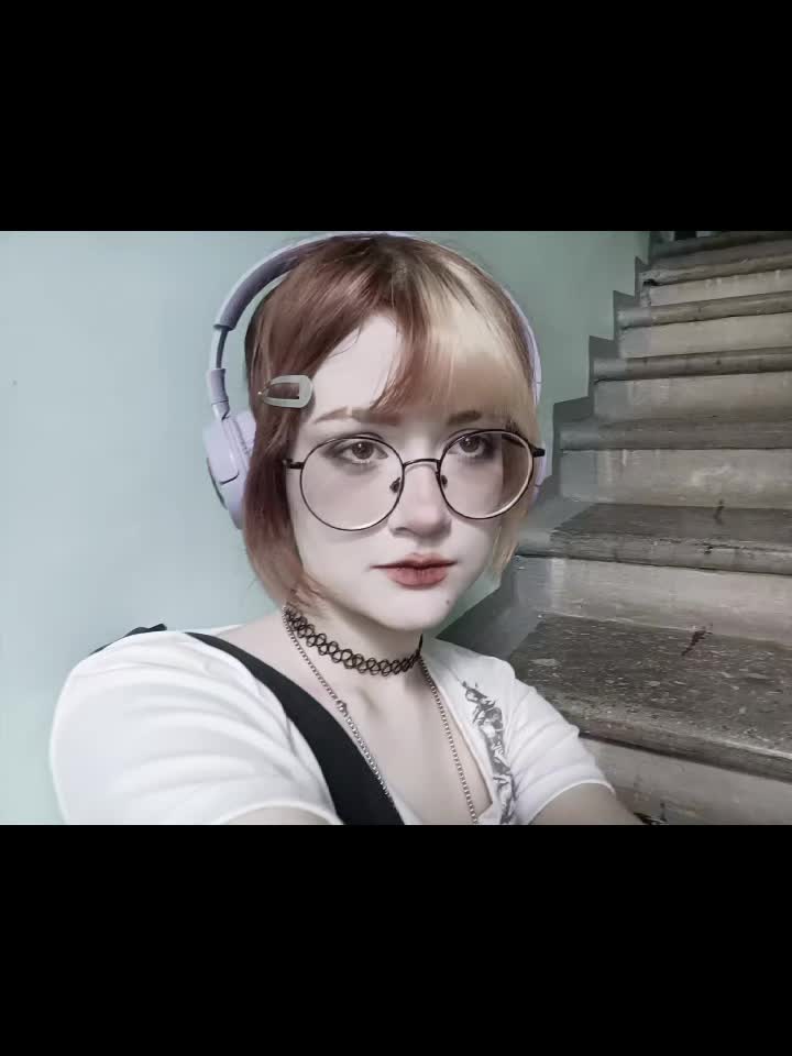 @Эрен😨ム@