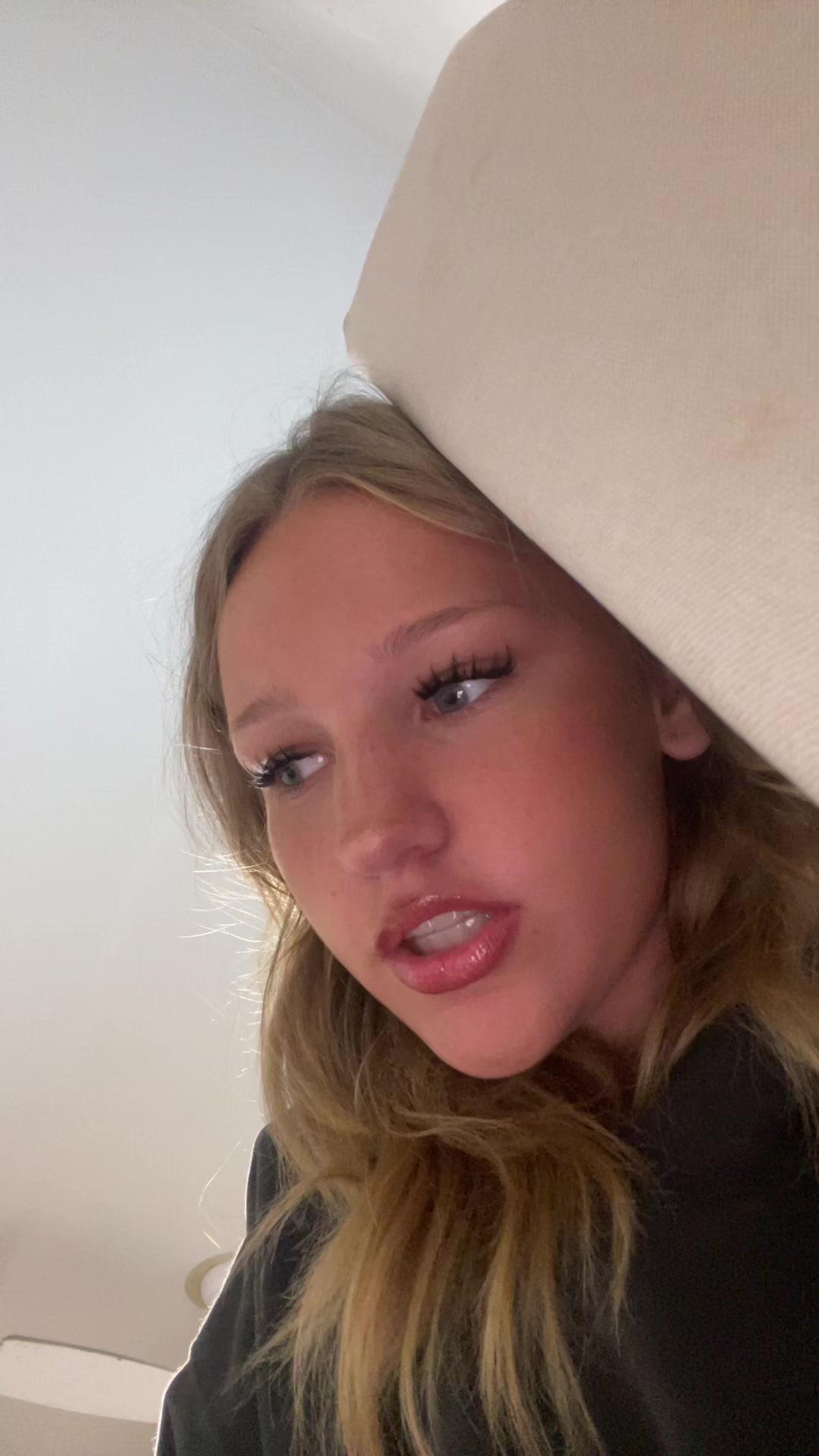 @noellesvip