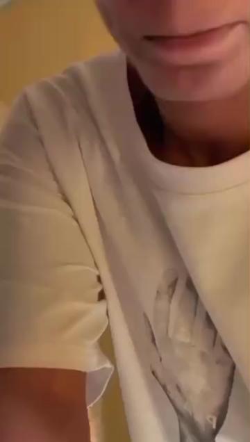 @qolka qarxiska📸🔥👩&zwj;❤️&zwj;💋&zwj;👩