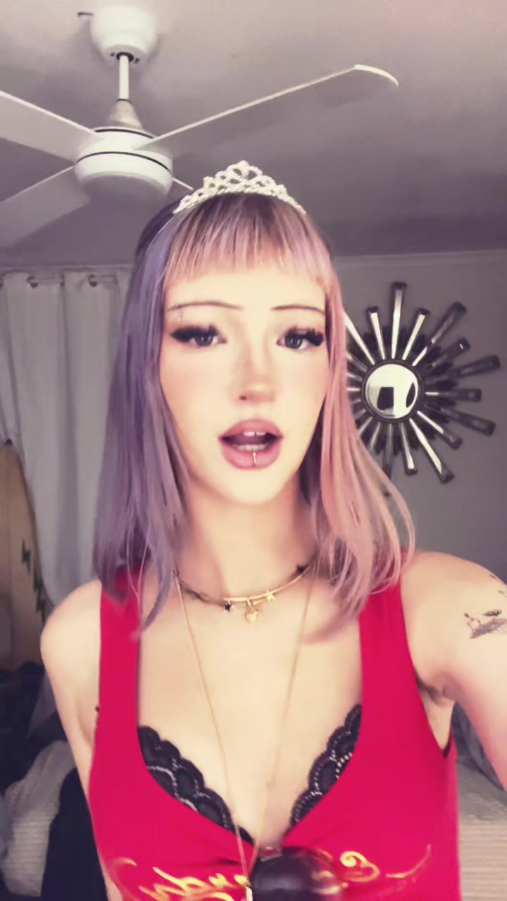 @f3rniegrowlz