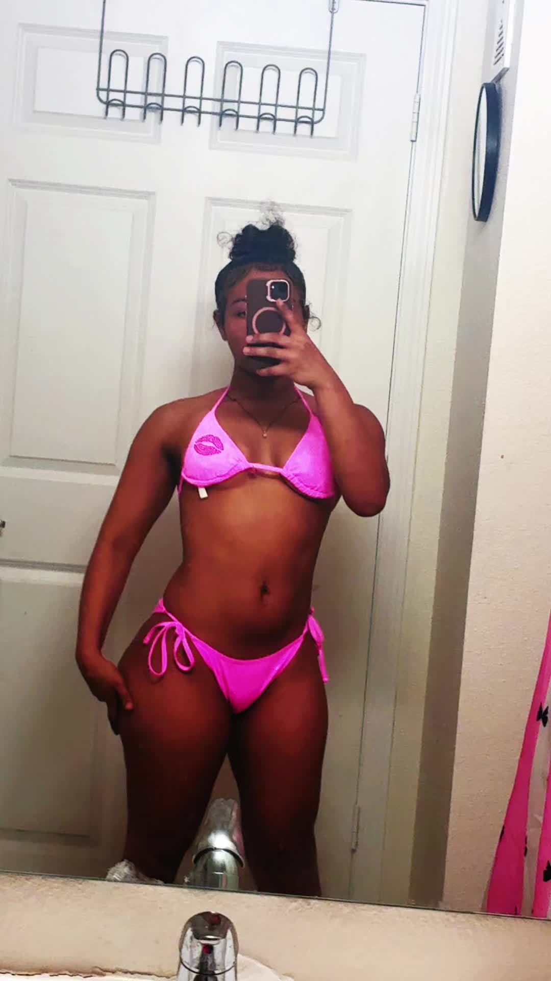 @x.meiyaa