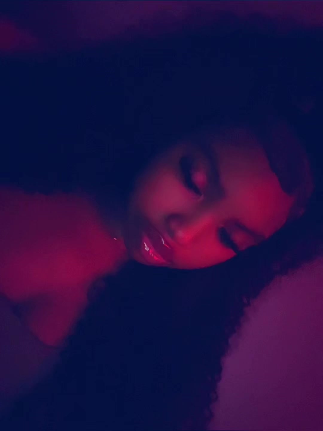 @The Queen of theemenaces 🐍🥀