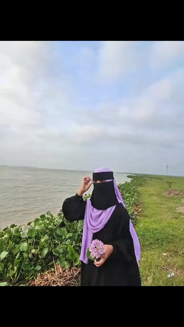 @đŖī¸: āĻĒāĻŋāĻā§āĻāĻŋ āĻšā§āĻā§āϰāύā§đ§