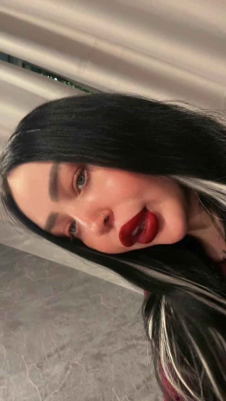 @👑ГолубоглаЗая👑