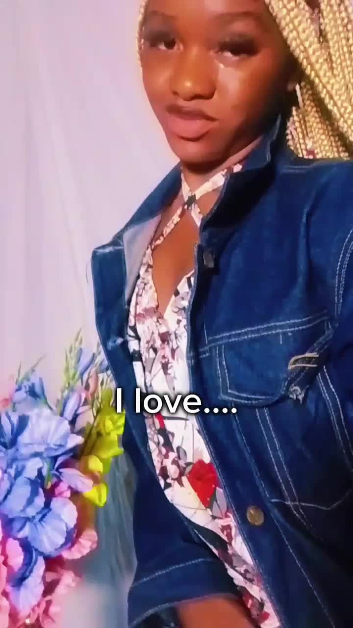 @Clodee
