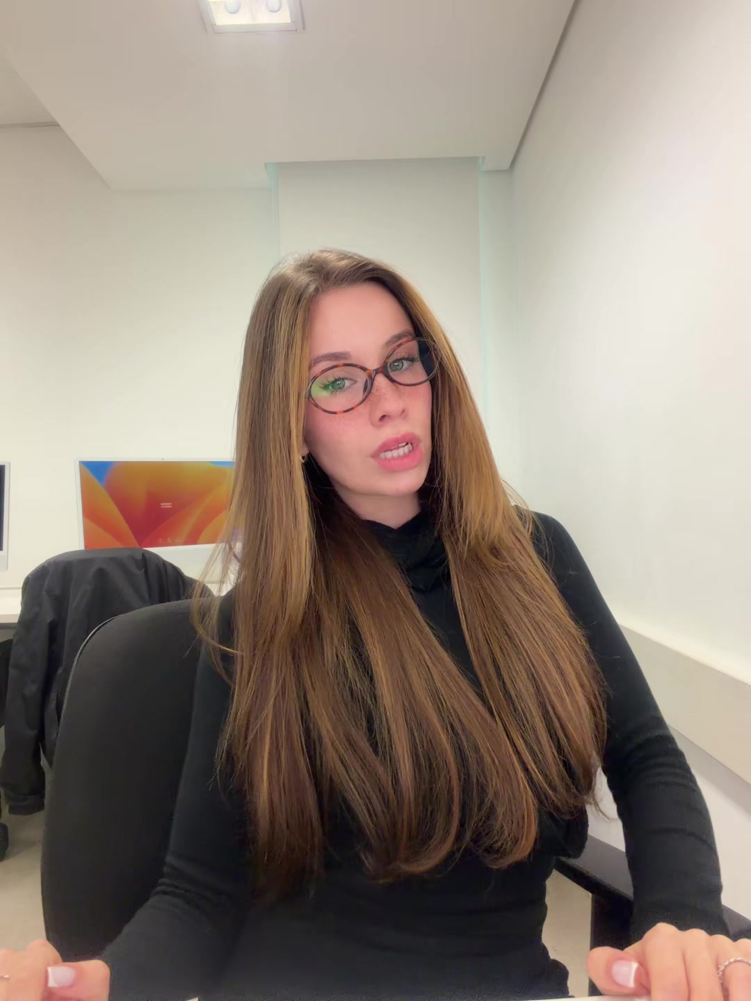 @lari.mj