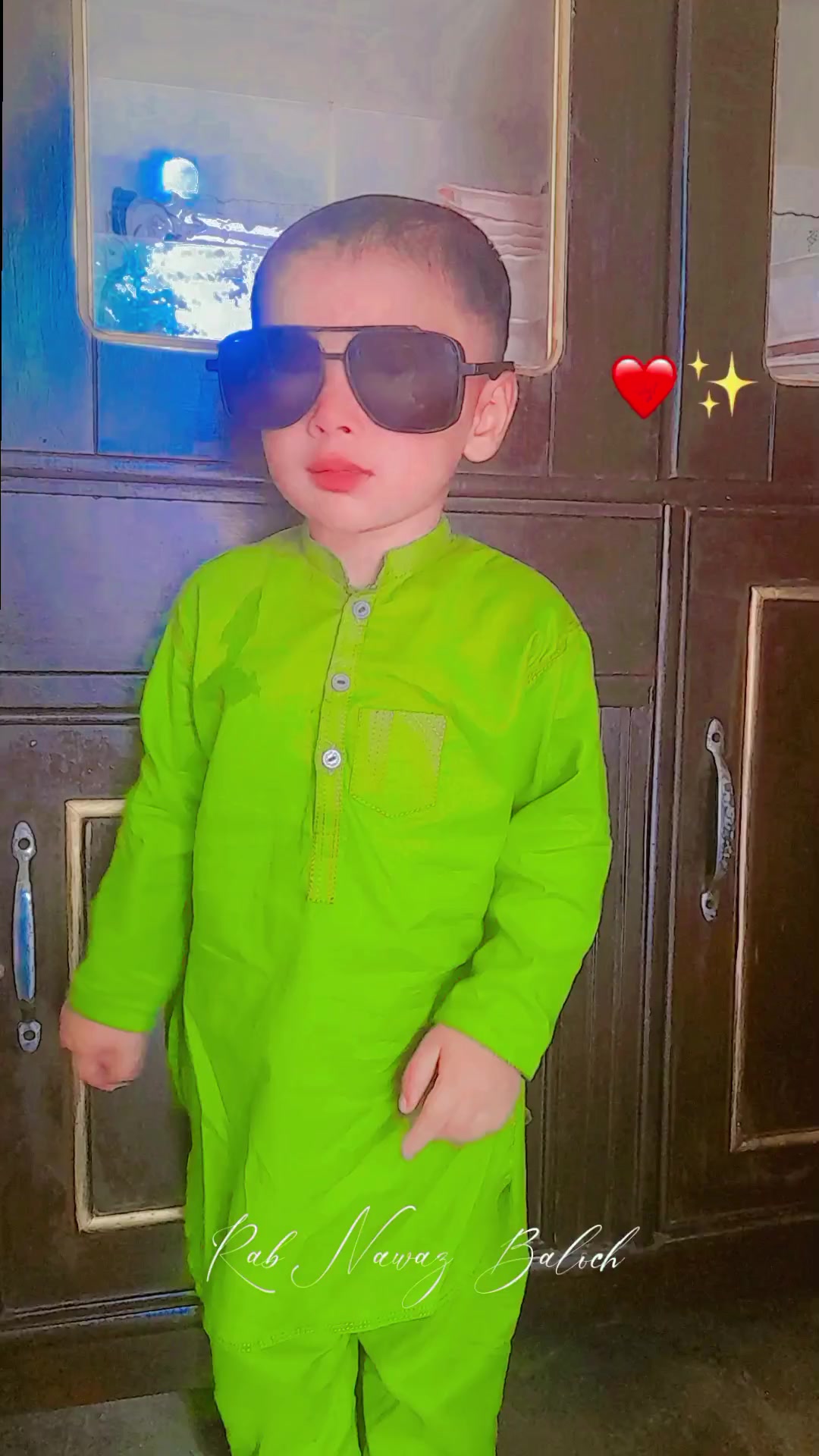 @LadlaBaloch313bv