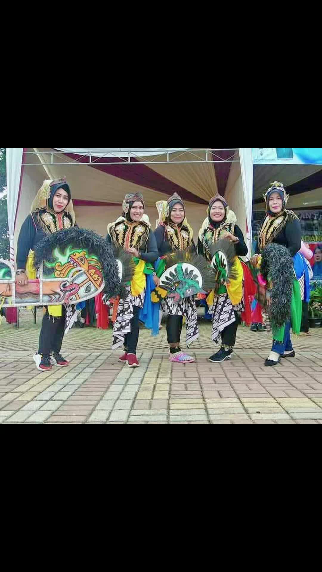 @EKA YUNITA,S.PdAUD.S.PdSD.Gr