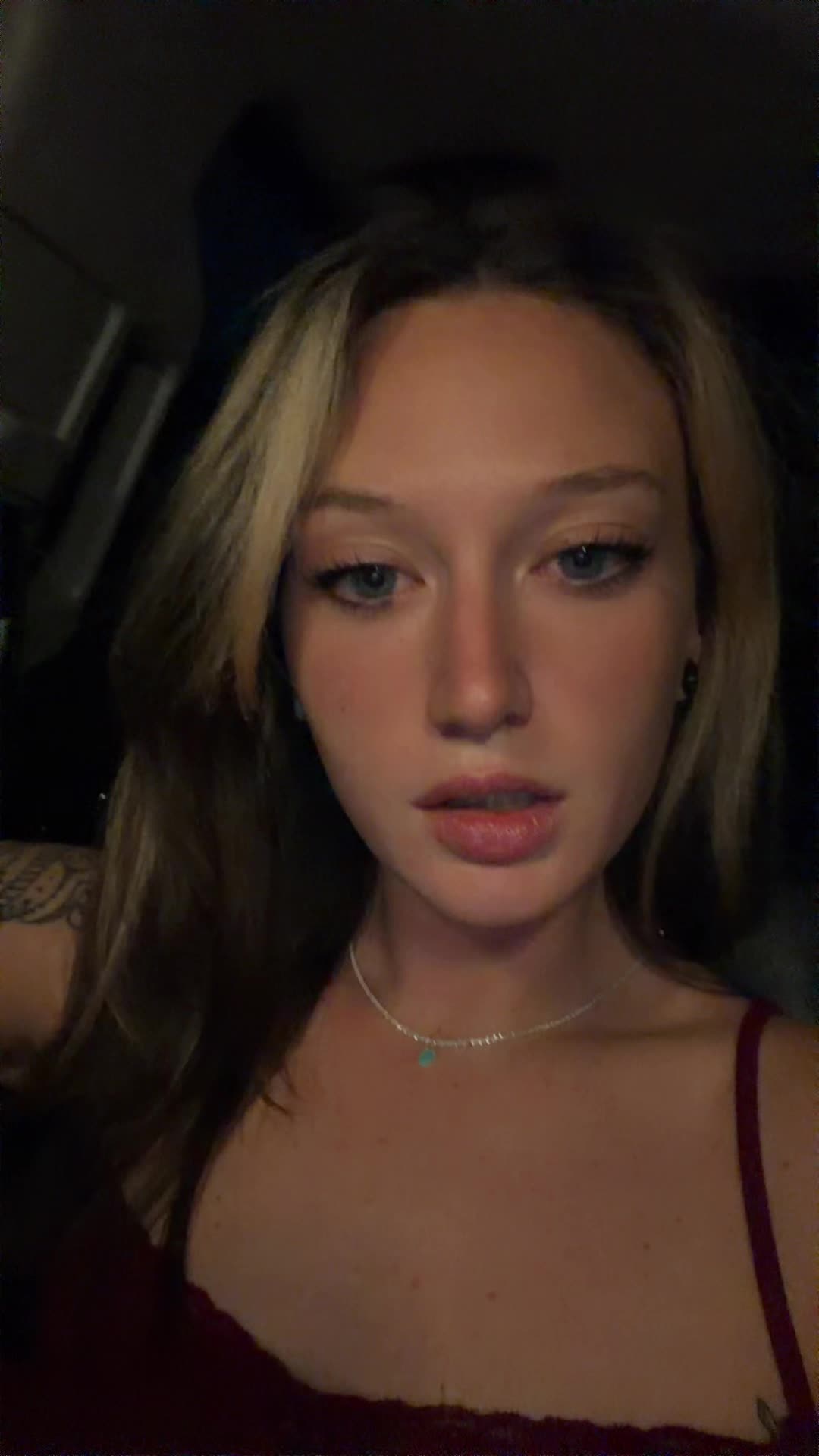 @nicole 🦋
