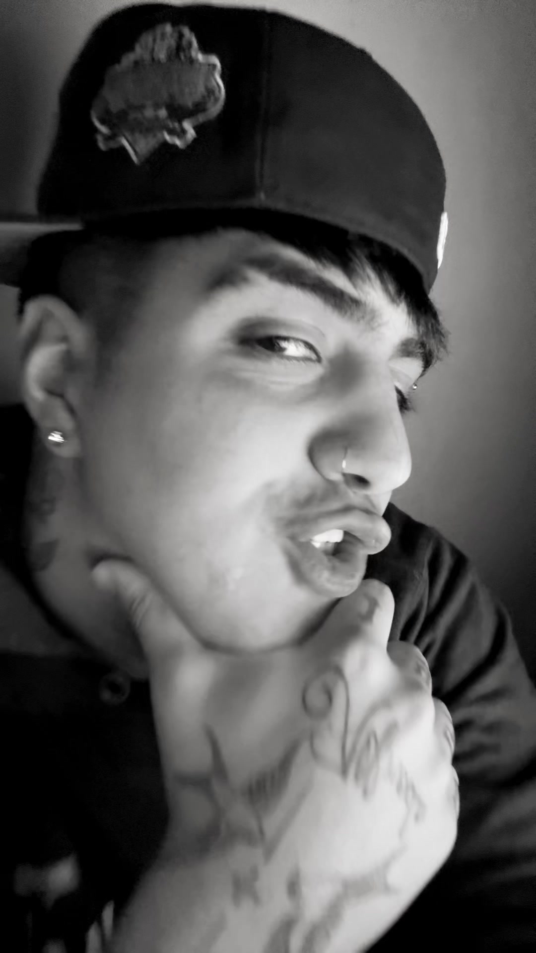 @LazzyOficial
