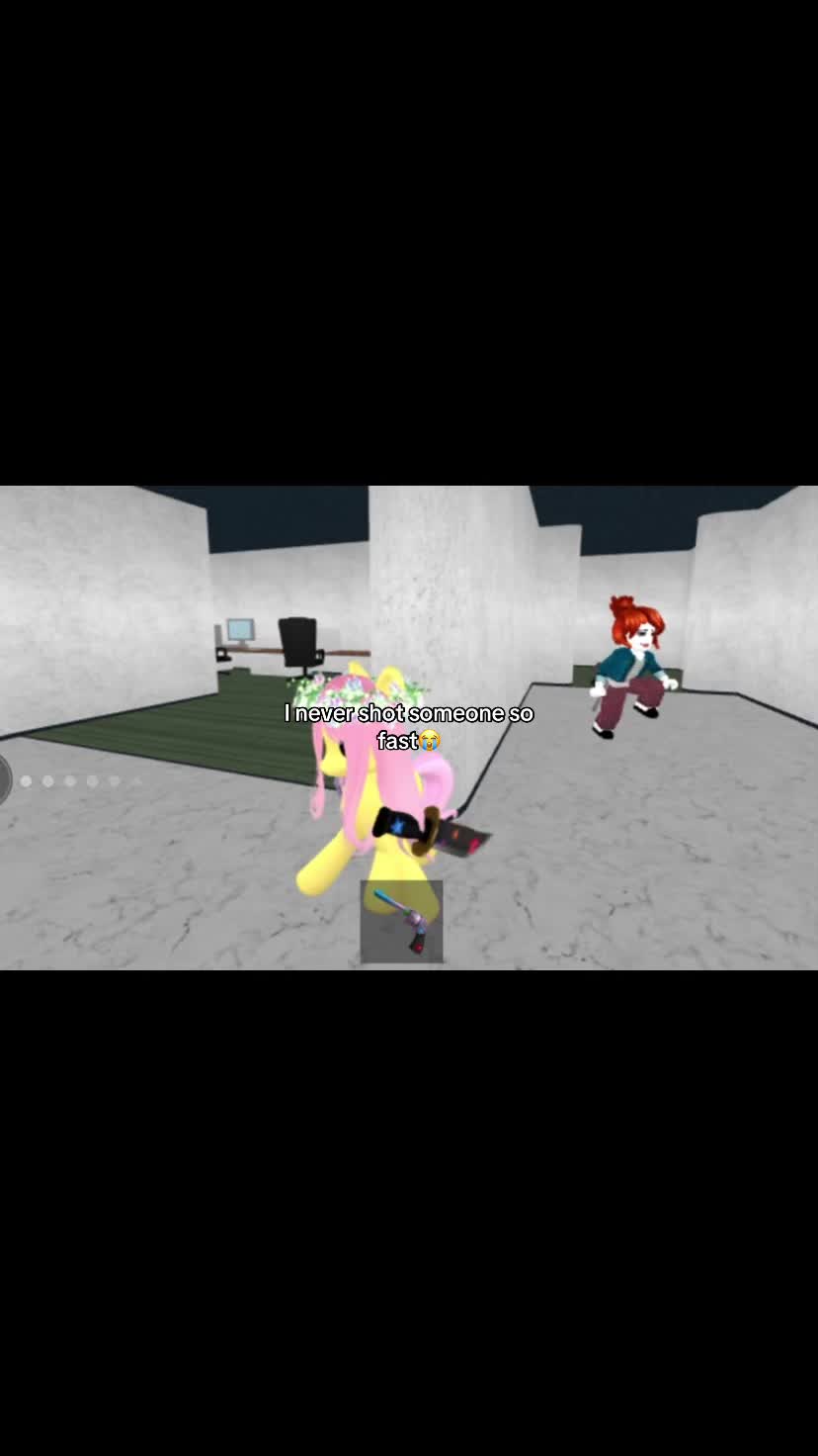 @⃟