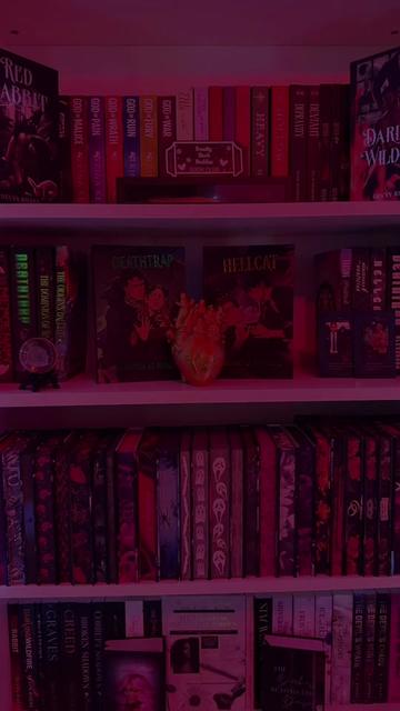 @Smutty.Little.Books 🕸️🕷️📚🖤