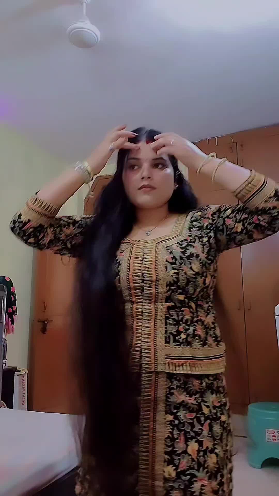 @🇳🇵👀nepali girl⚔️