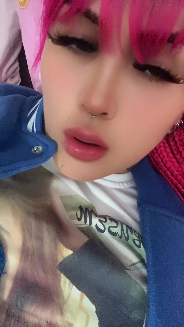 @laragizem16