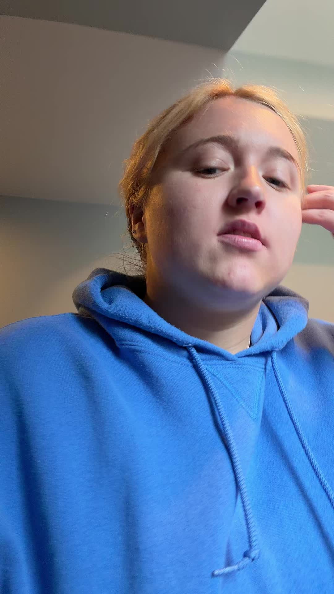@j