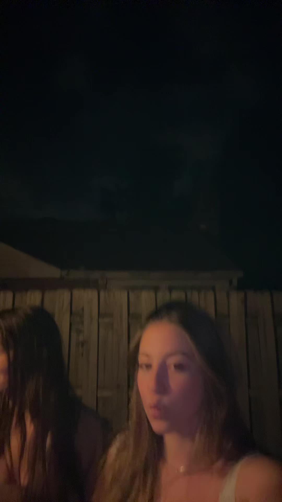 @💥
