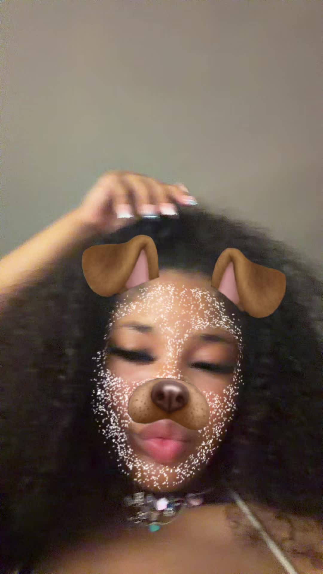 @BUNNI🐇