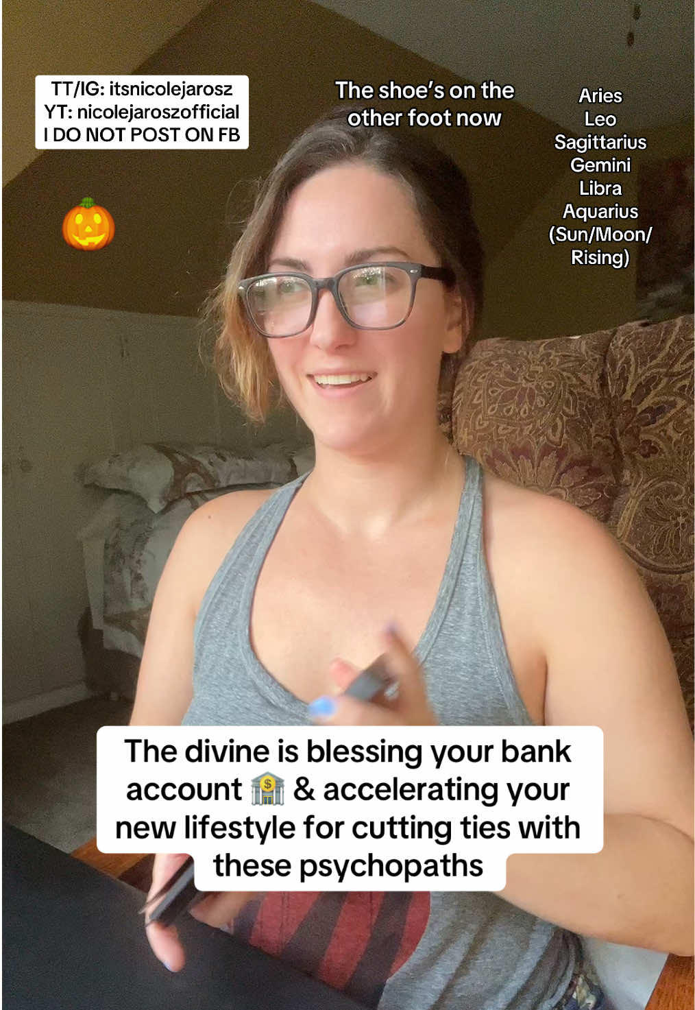 @NICOLE JAROSZ