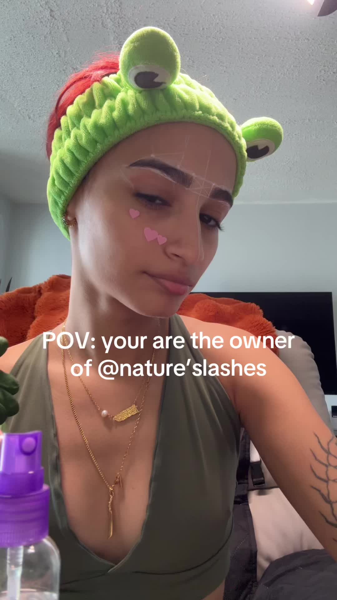 @R🧍🏽♀️