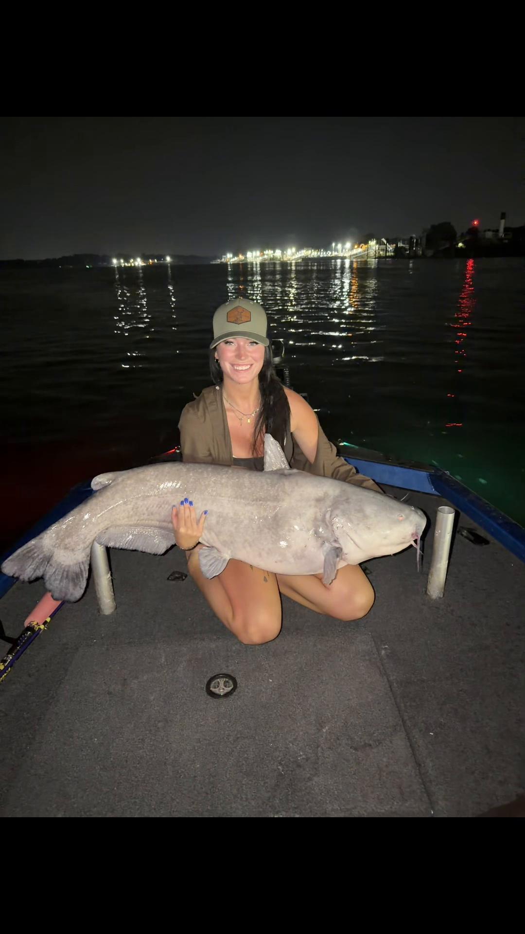 @Chels_fishing