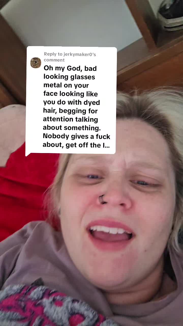 @EmieWonders