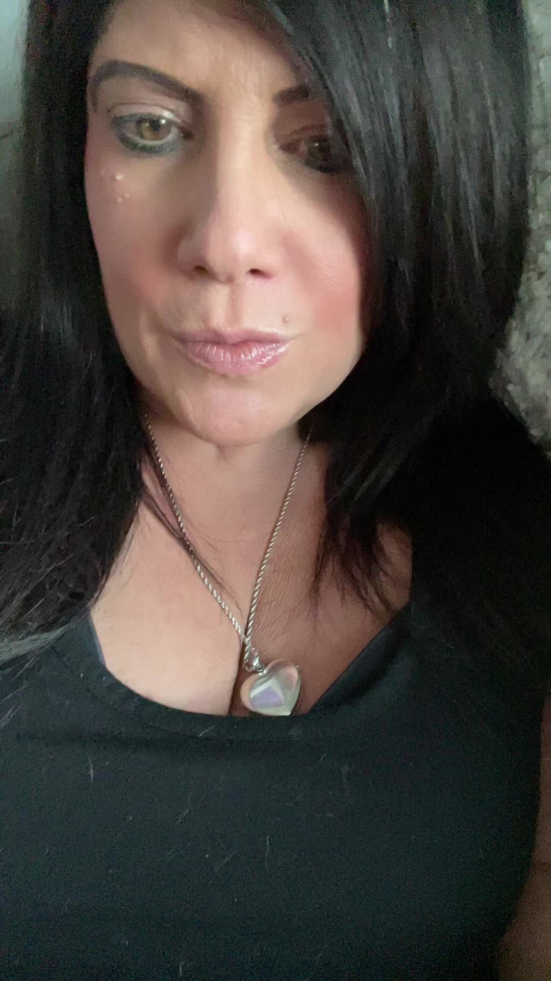 @newfiegirl1709🇨🇦