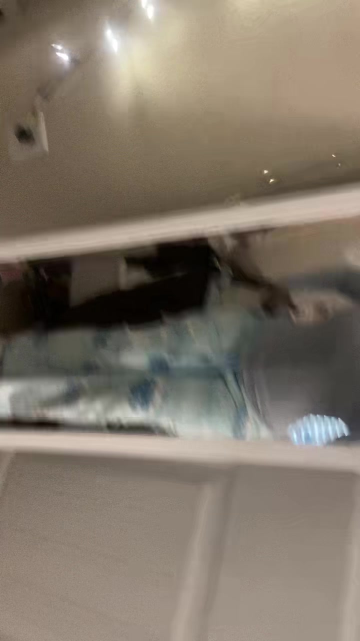 @Twinklesprinklyglitterbutt🦄