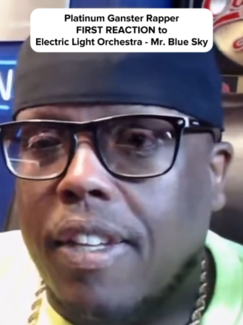 @Music reaction every day