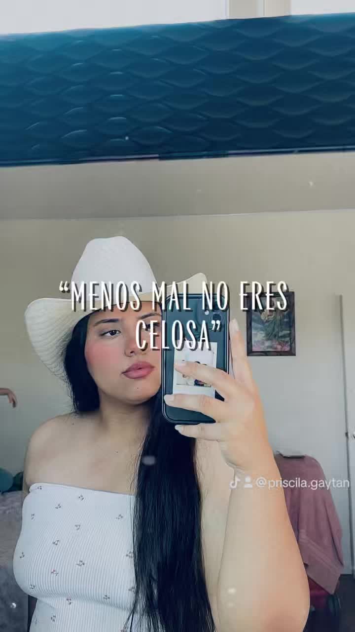 @priscila gaytan🍒>