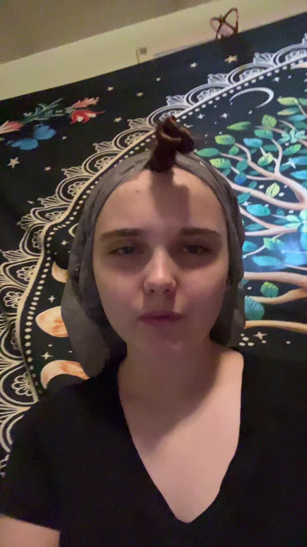 @️