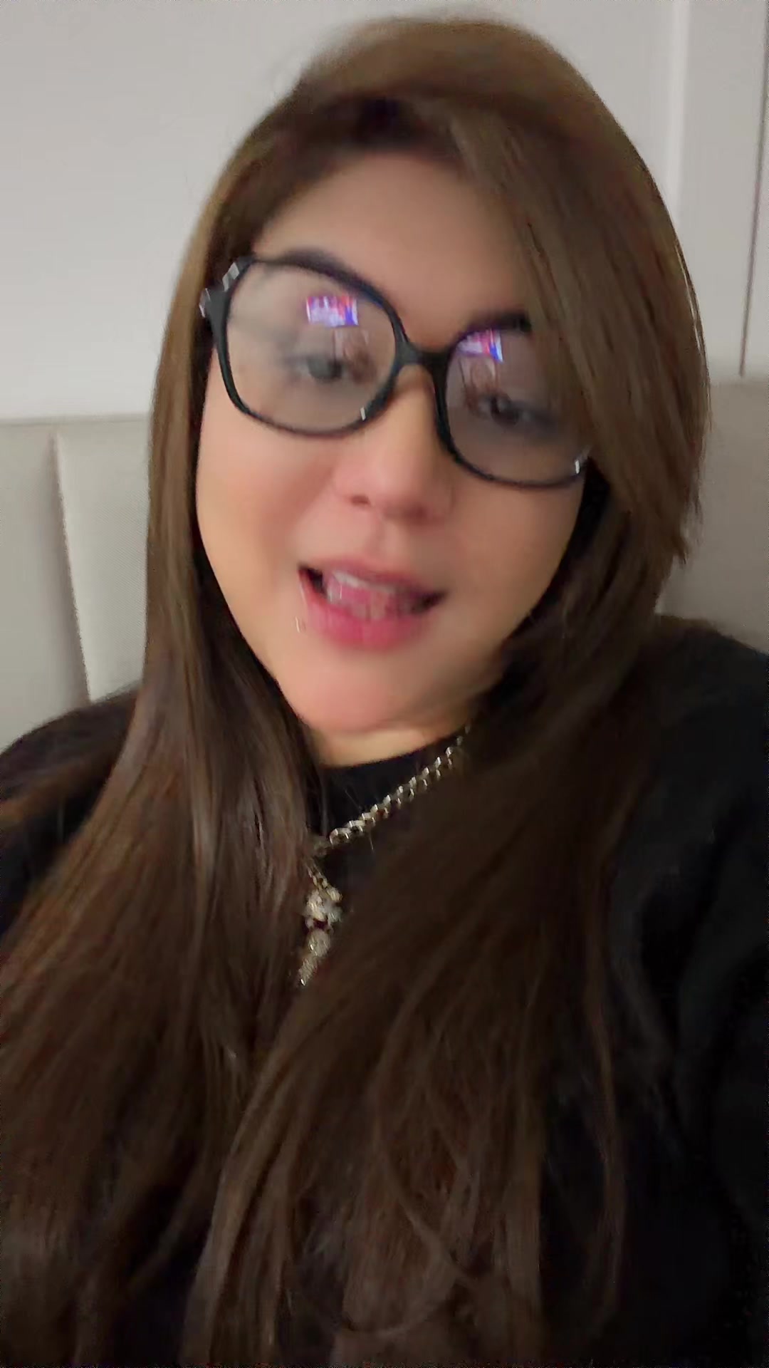@Elisa Castillo