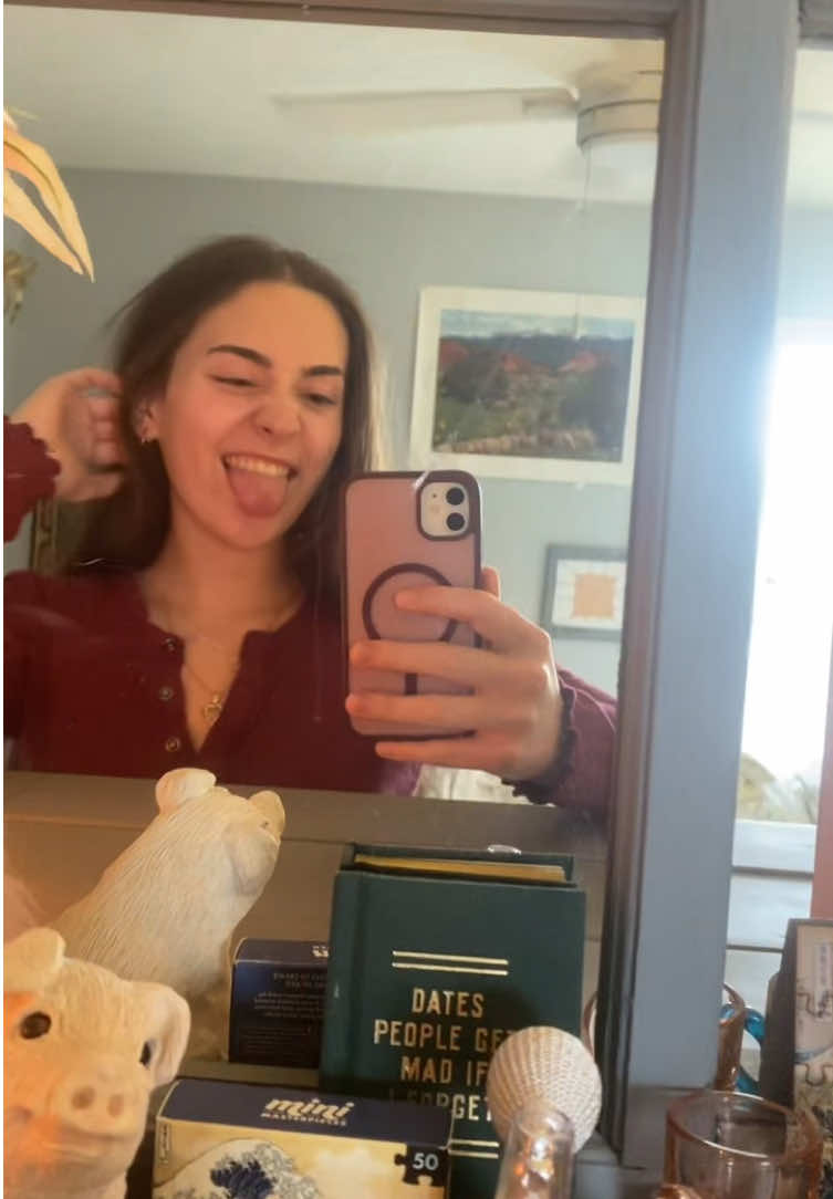 @Samantha 😼😻😸