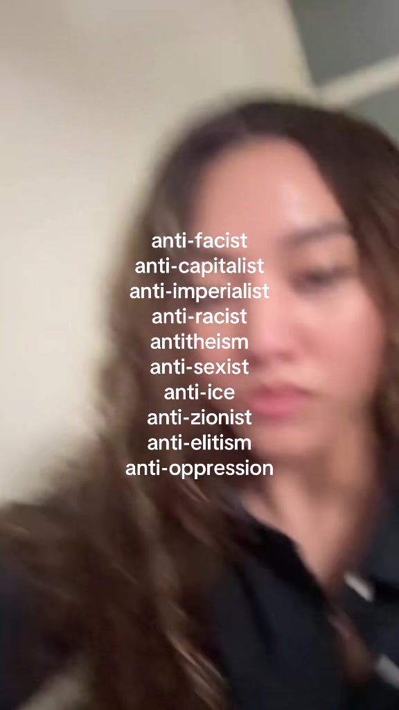 @nyra ☭