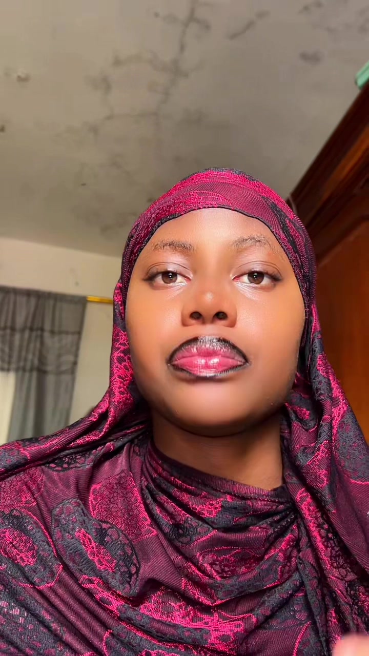 @Fille curieuse 🧐