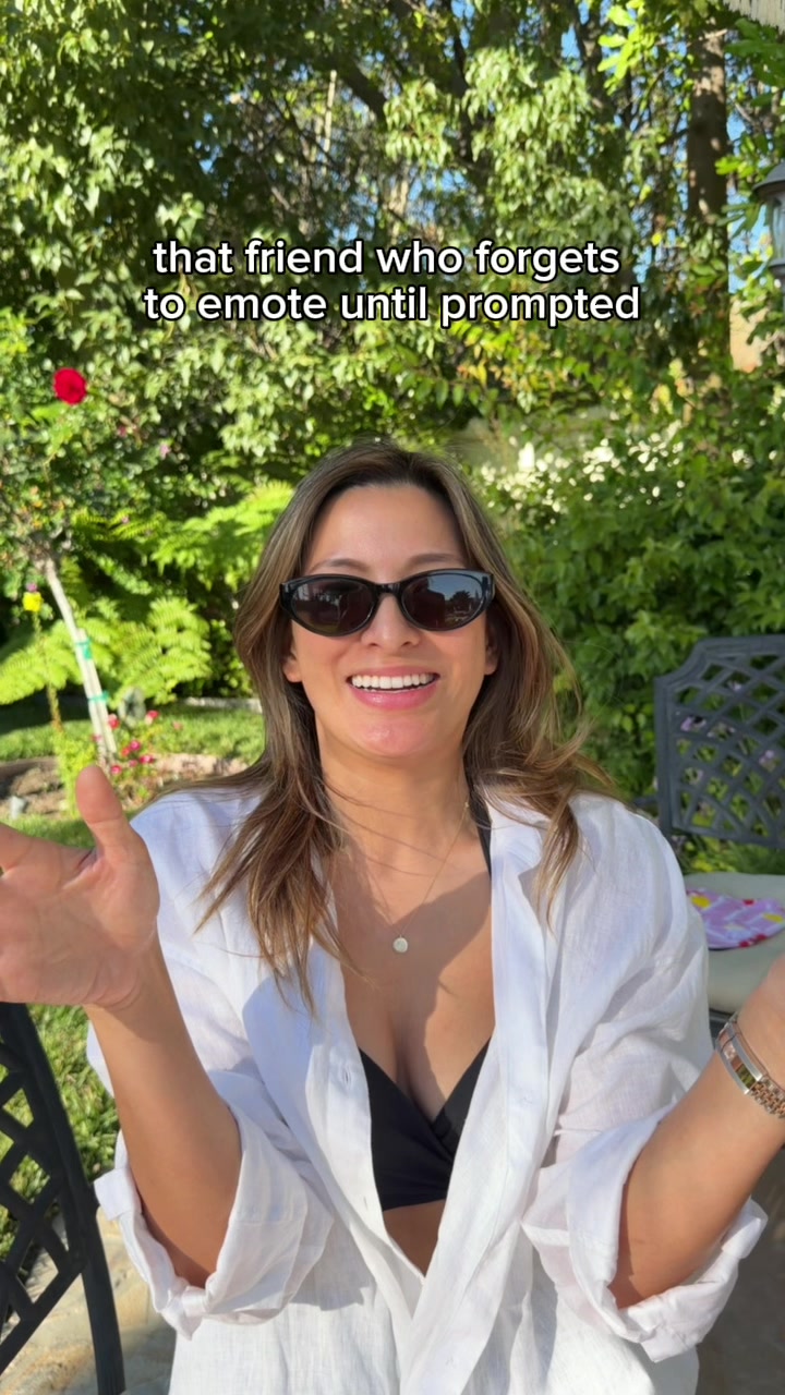 @crystalmuguerza