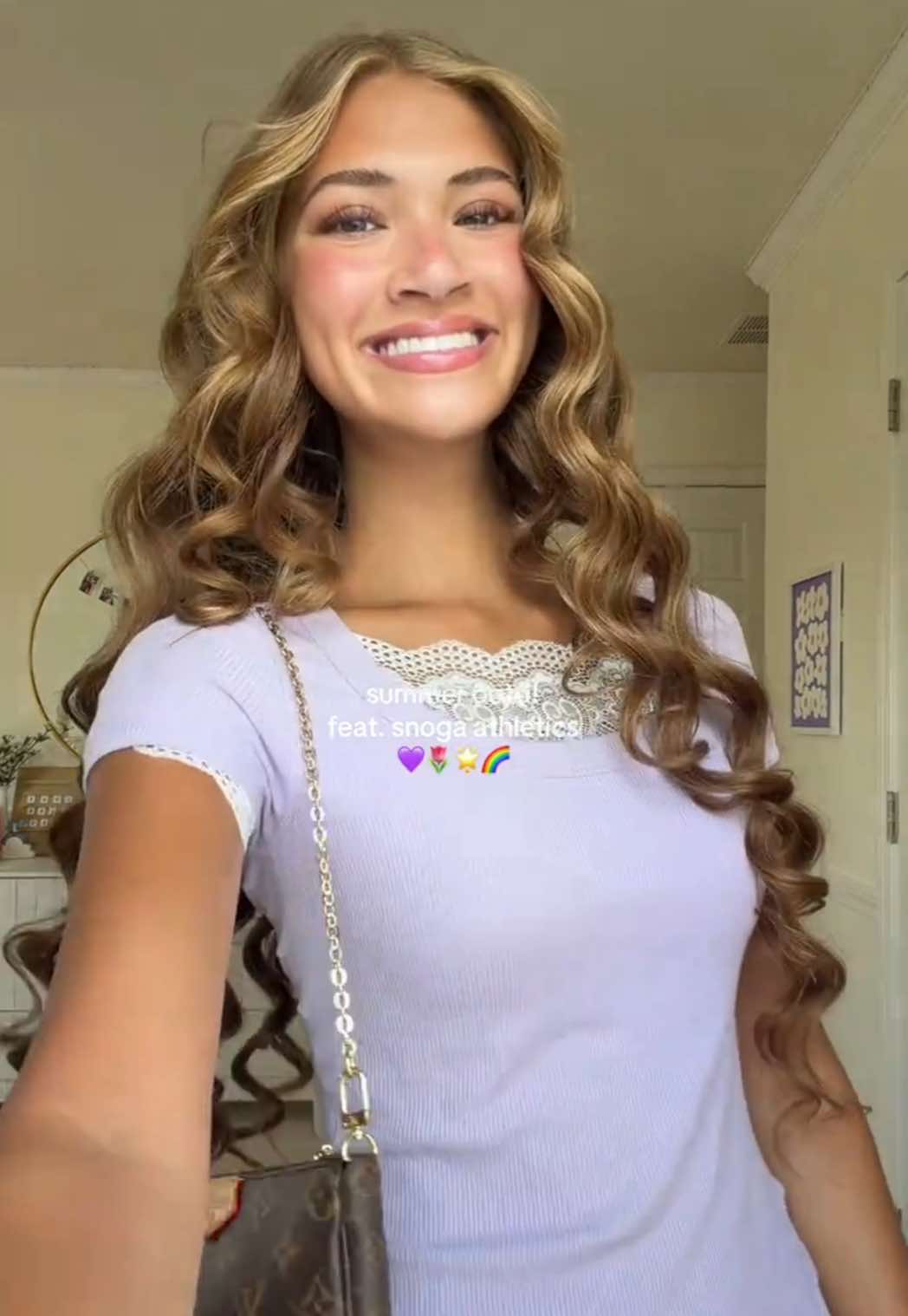 @ava f