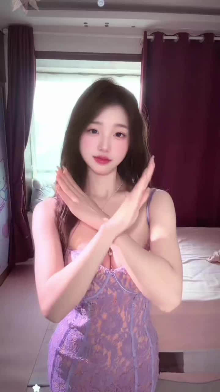 @pretty girl top top