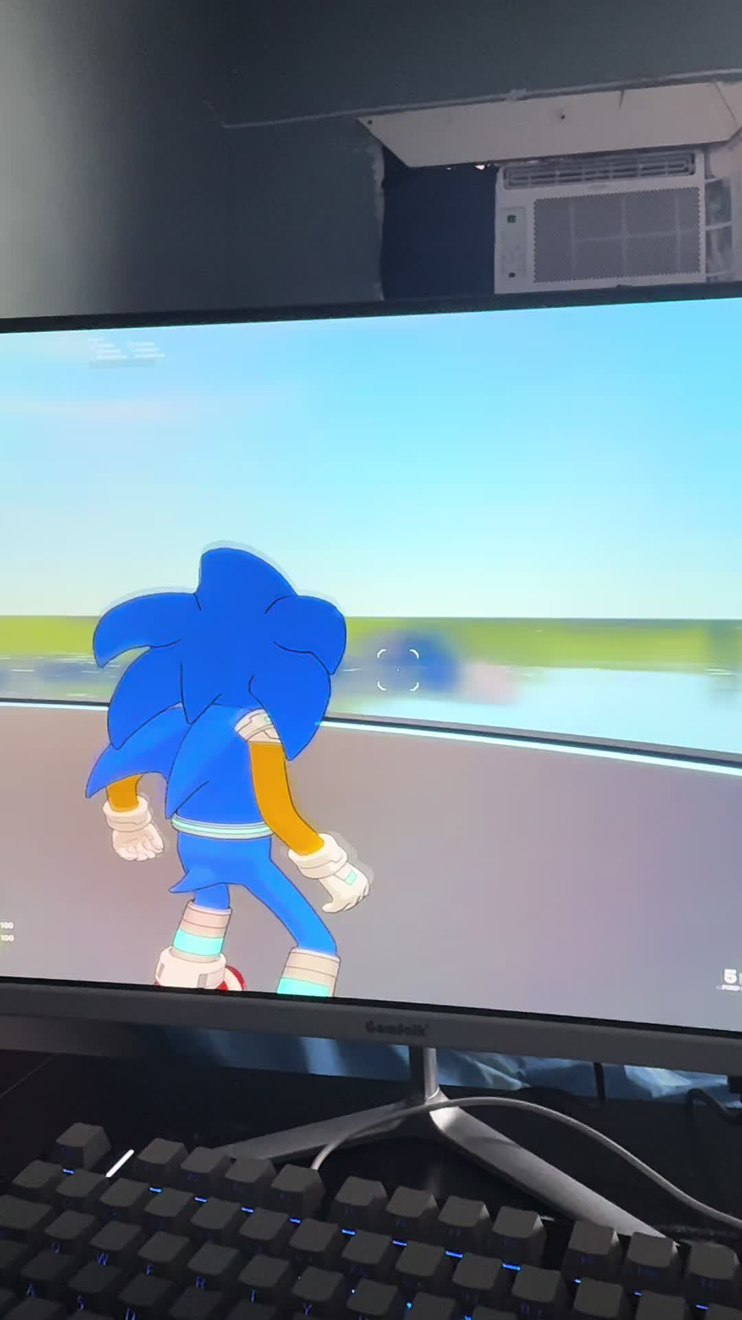 @👾